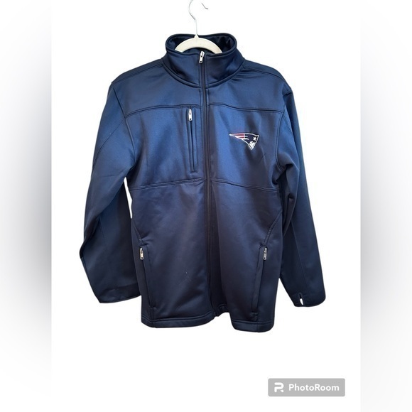 Like New Embroidered Women’s Patriots Jacket, Large - Picture 1 of 8